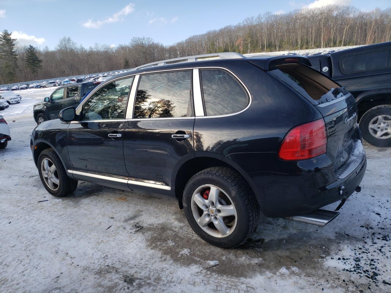 2006 Porsche Cayenne - Image 2