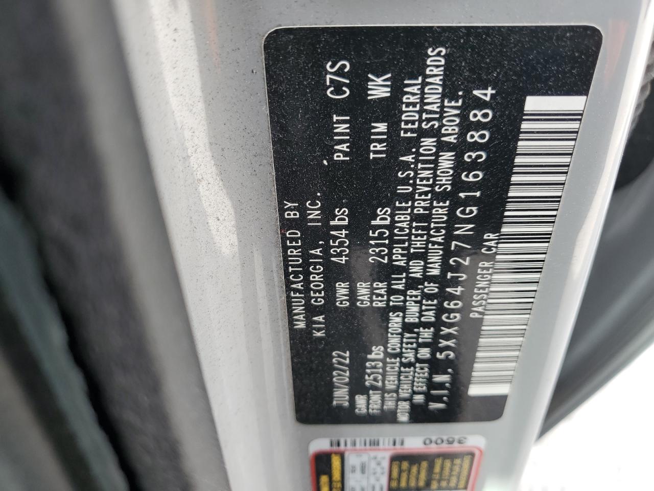 2022 Kia K5 - Image 12