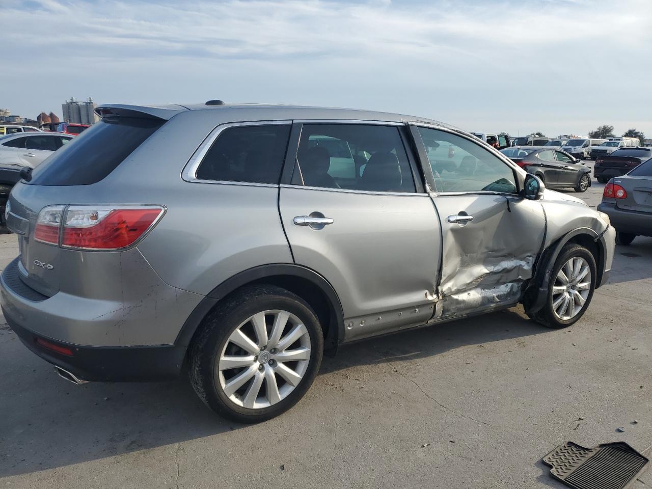 2010 Mazda CX-9 - Image 3