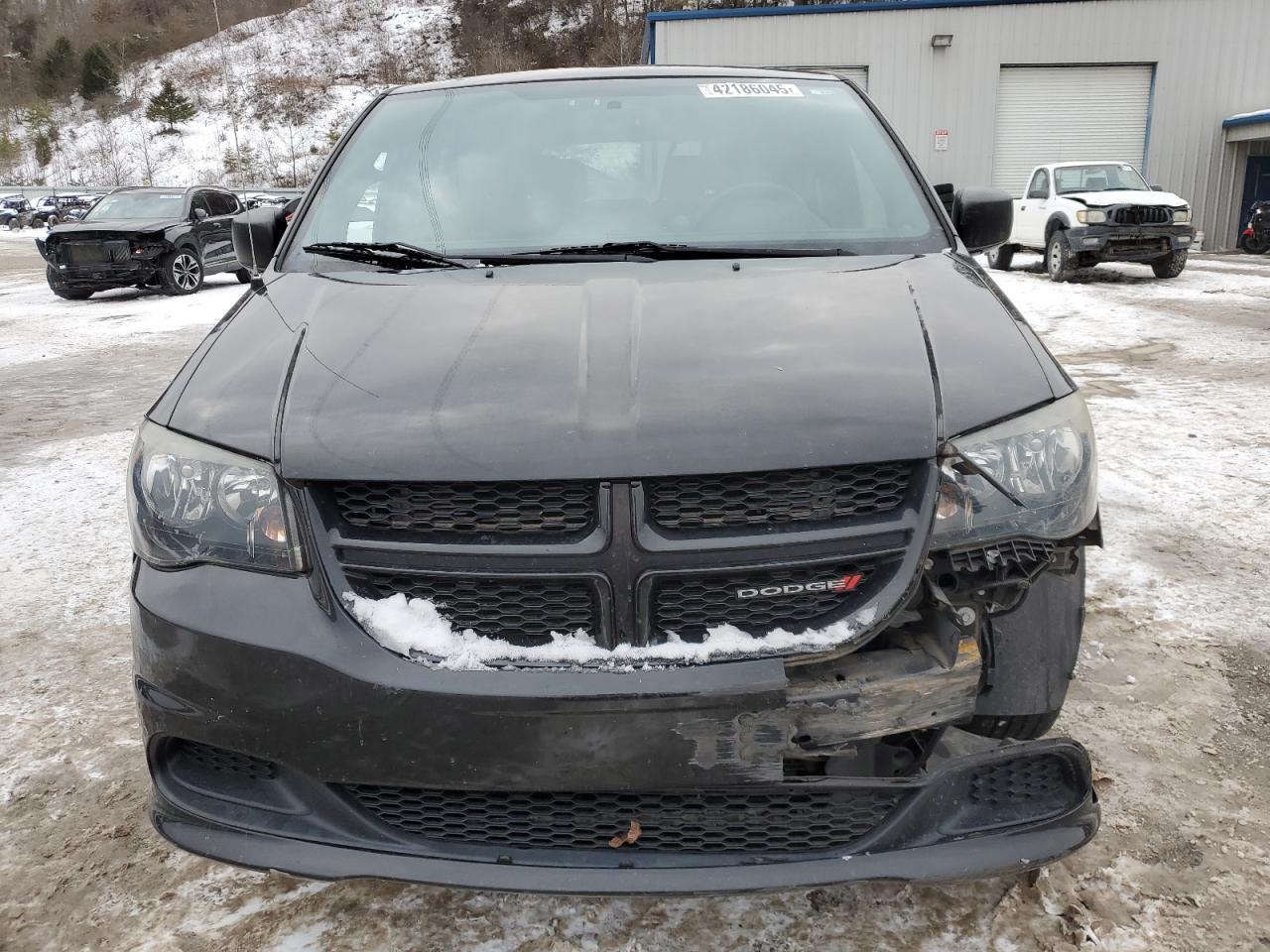 2015 Dodge Caravan - Image 5
