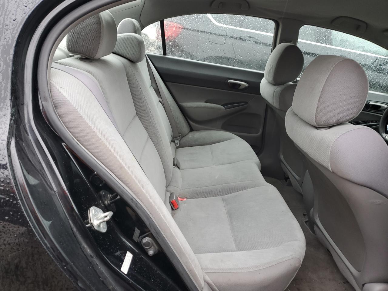 2010 Honda Civic - Image 10