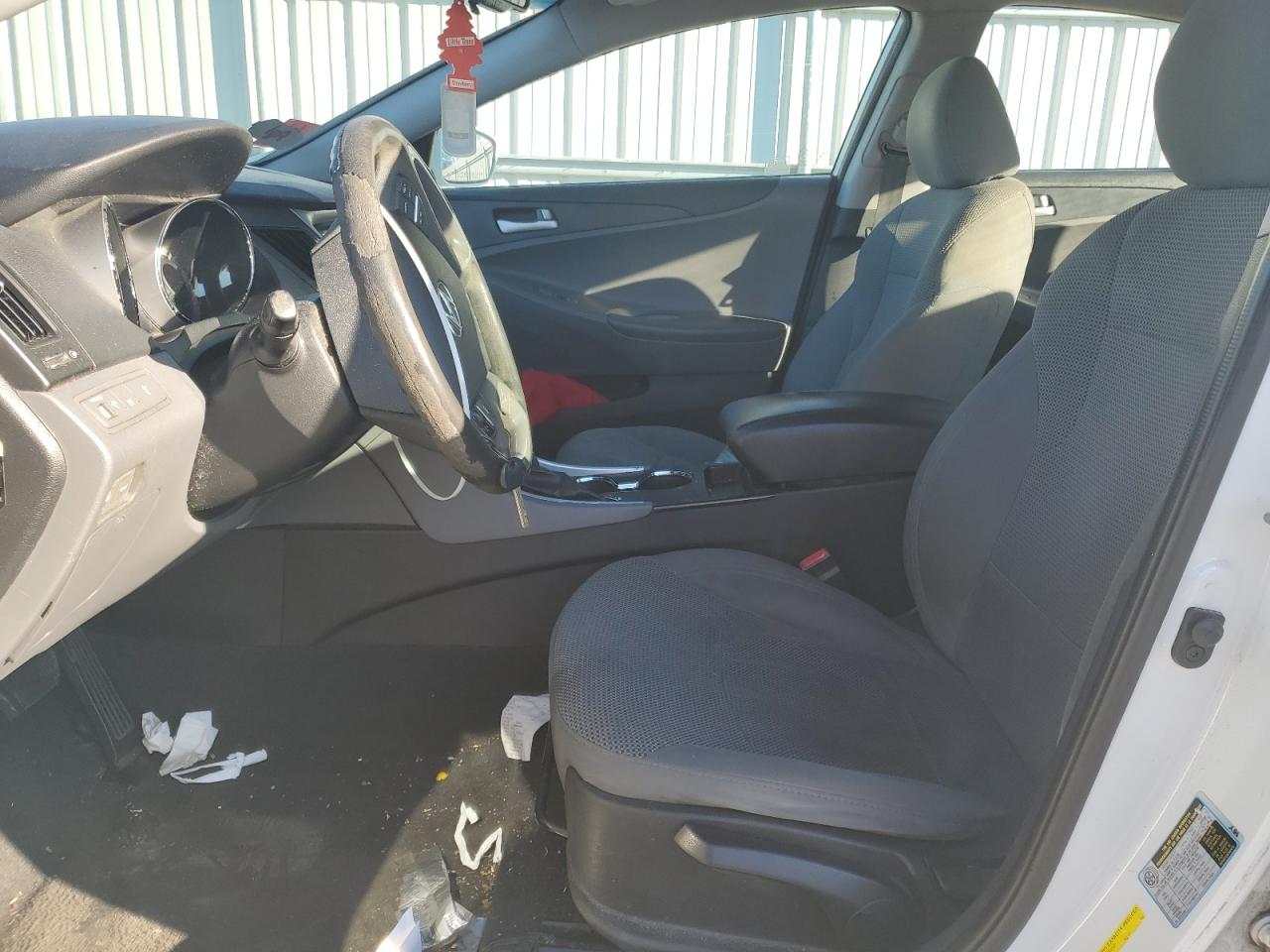 2014 Hyundai Sonata - Image 7
