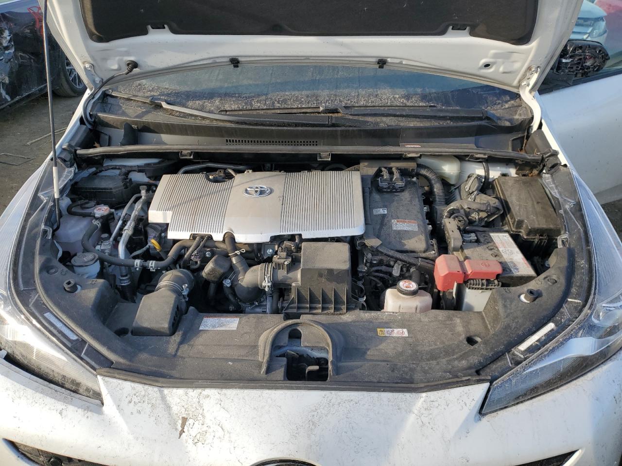 2022 Toyota Prius - Image 11