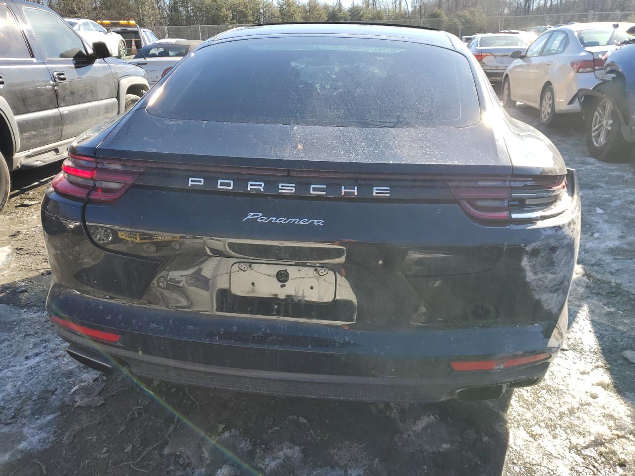 2018 Porsche Panamera - Image 6