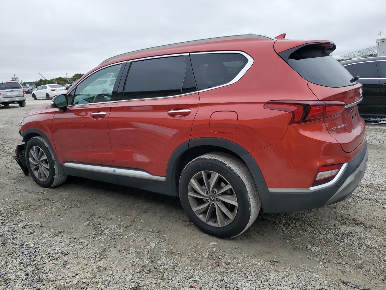 2020 Hyundai Santa Fe - Image 2