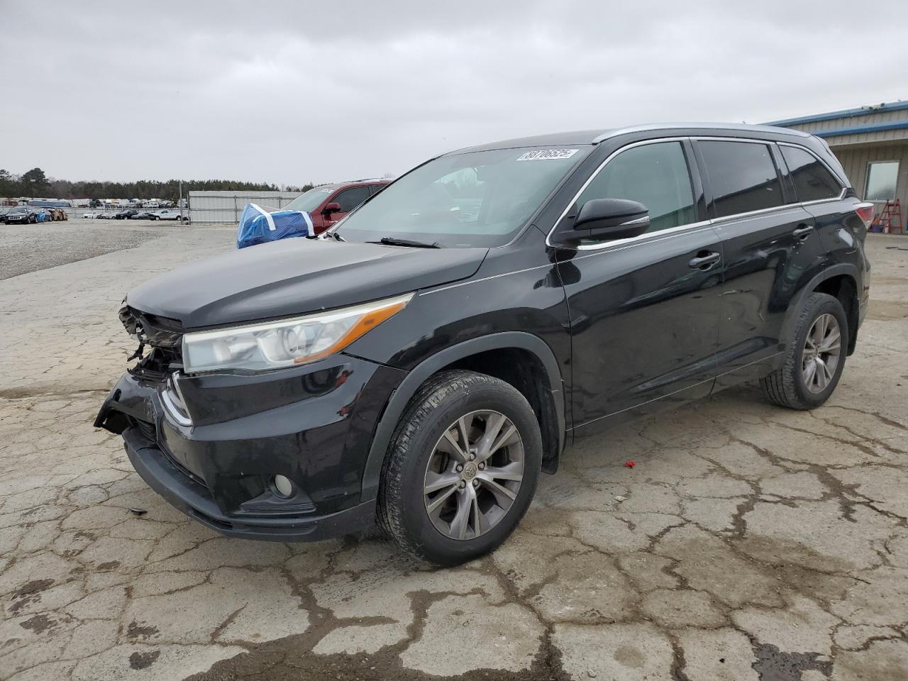 2015 Toyota Highlander - Image 1