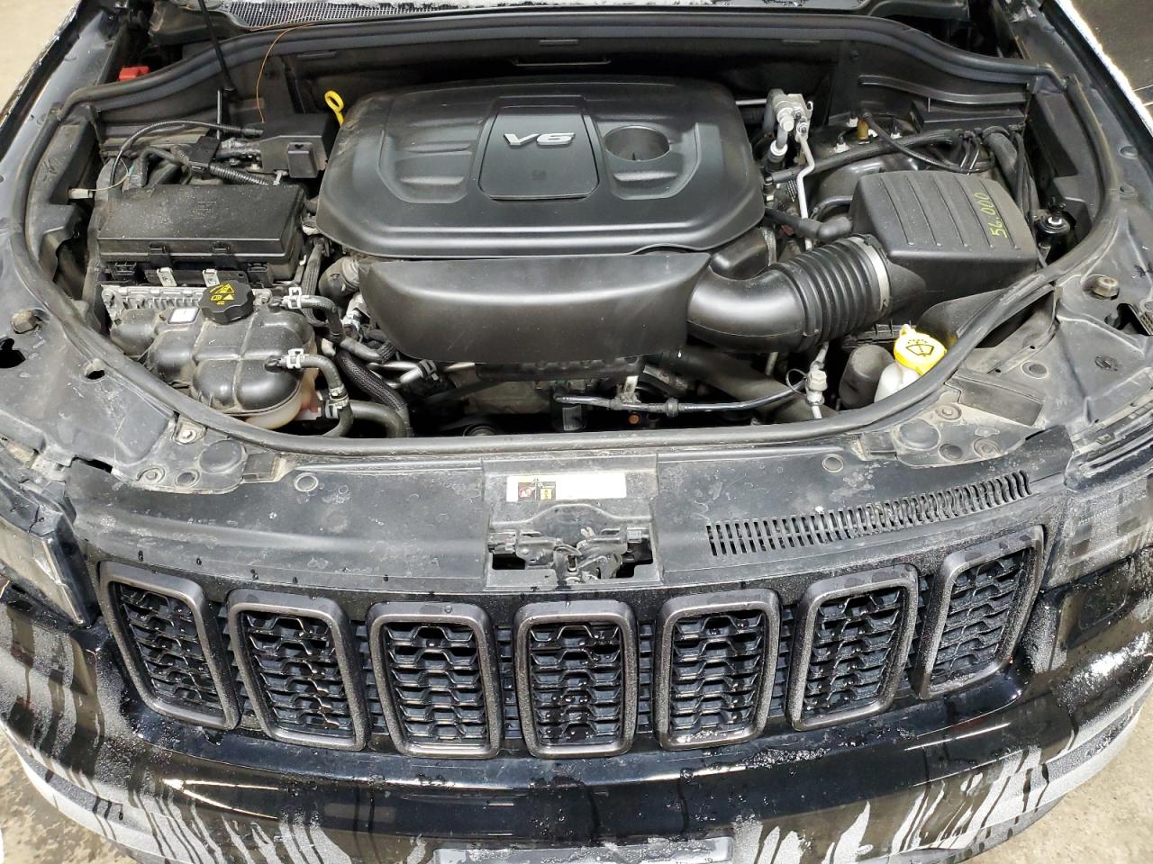 2018 Jeep Grand Cherokee - Image 14