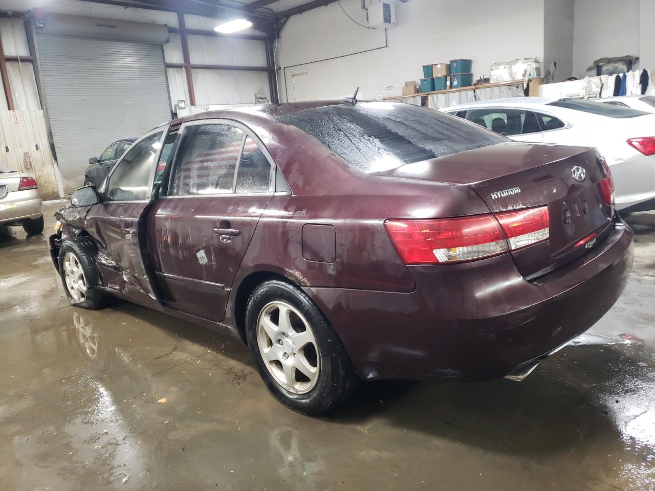 2006 Hyundai Sonata - Image 2