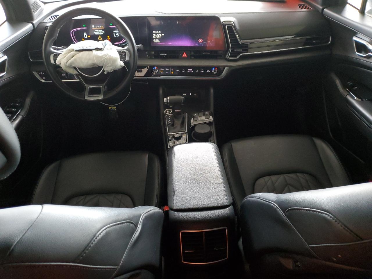 2023 Kia Sportage - Image 8