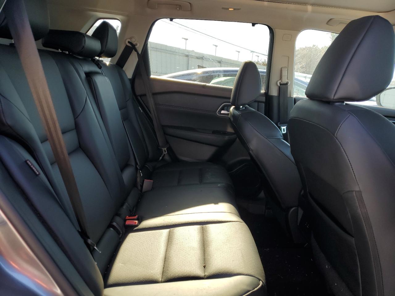 2021 Nissan Rogue - Image 11