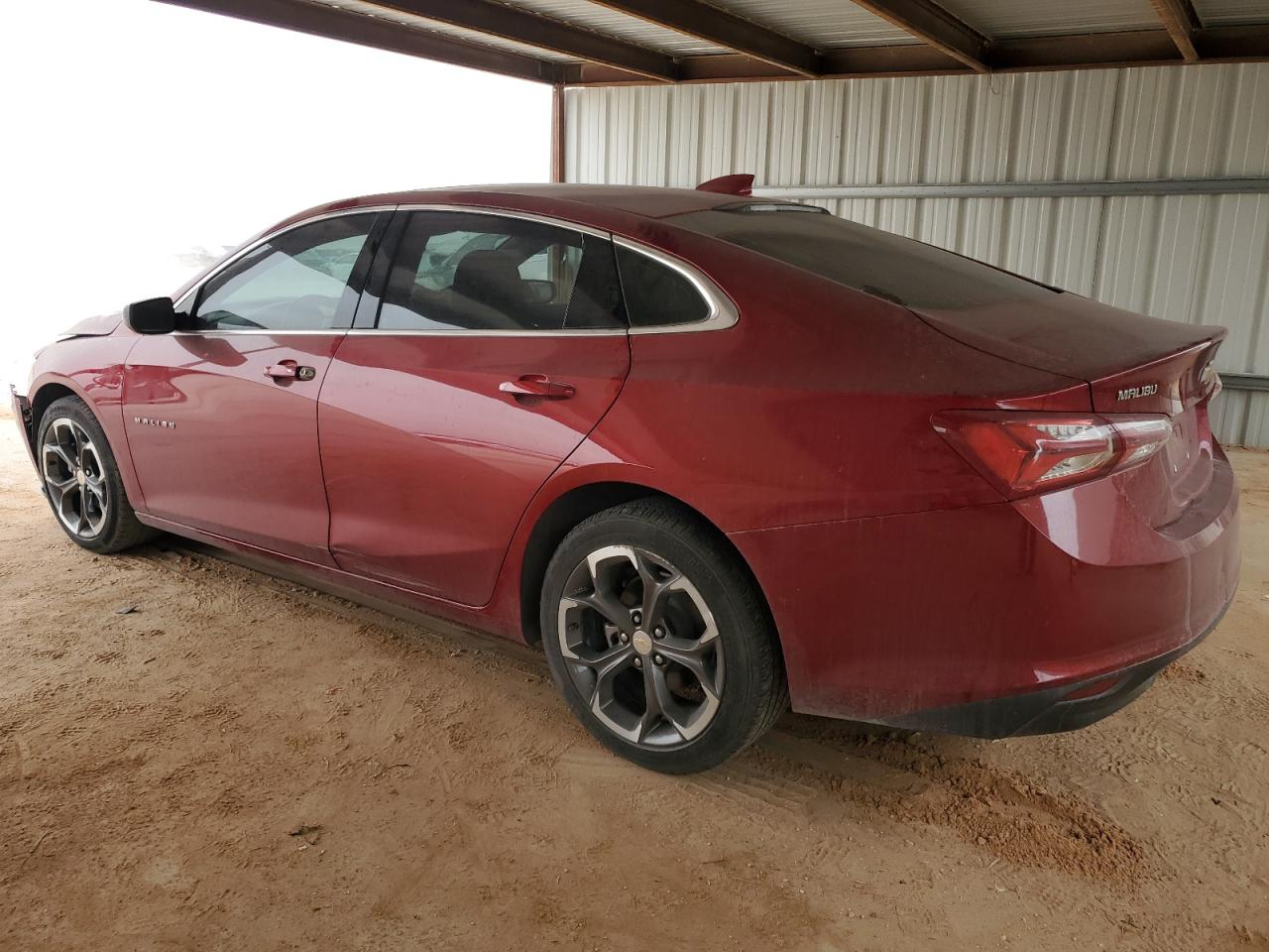 2022 Chevrolet Malibu - Image 2