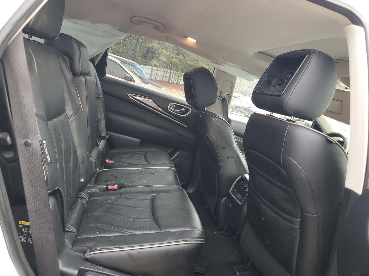 2020 Infiniti QX60 - Image 12