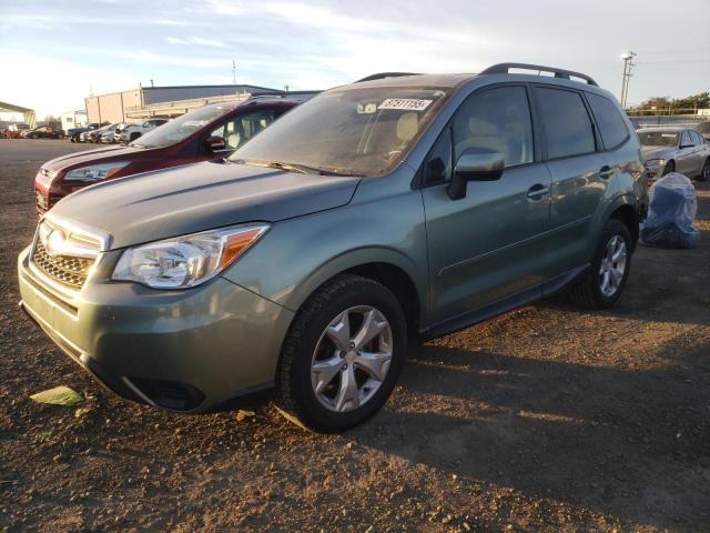 Паркетники SUBARU FORESTER 2015 Зелений