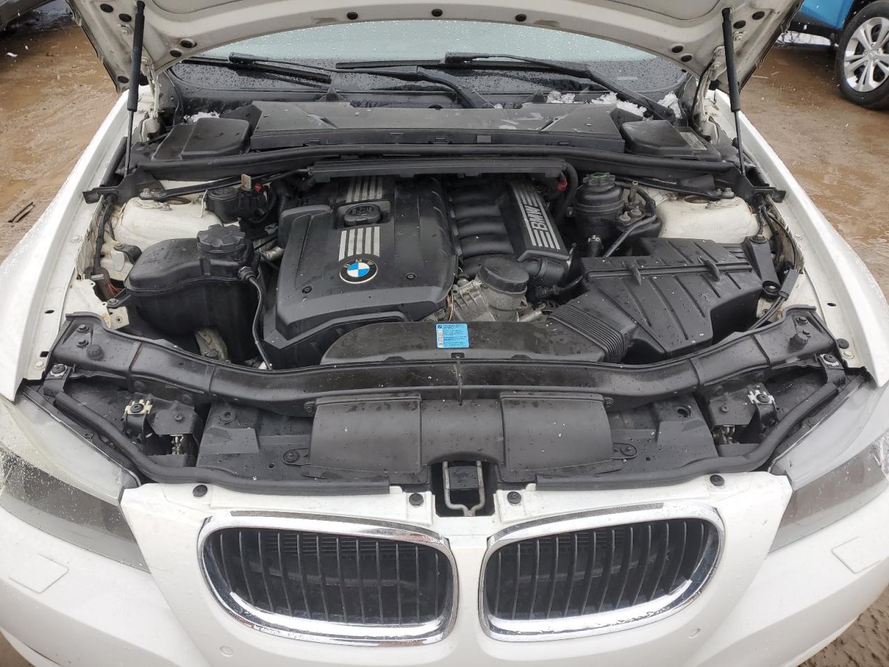 2011 BMW 3er - Image 11