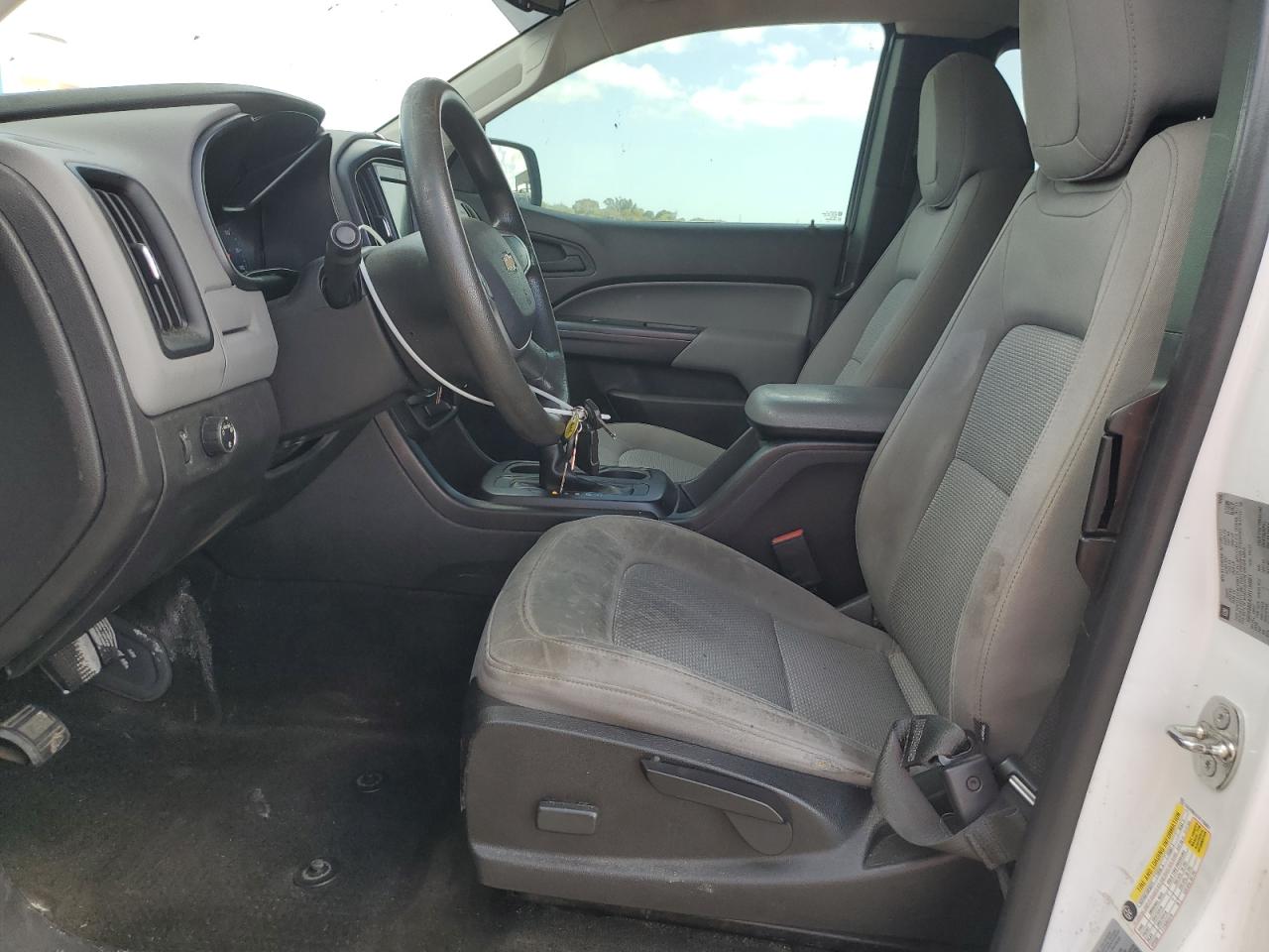2017 Chevrolet Colorado - Image 7