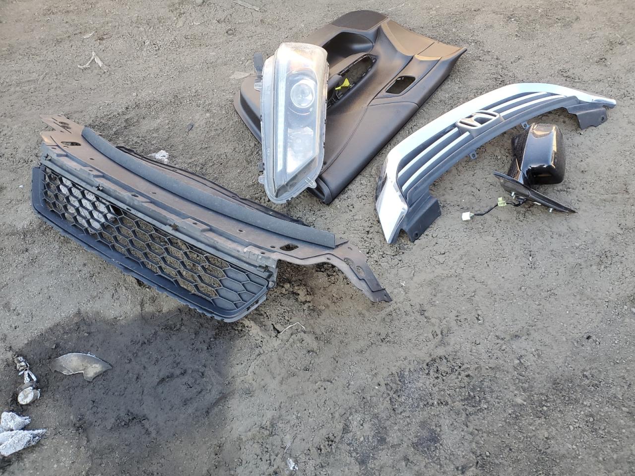 2015 Honda Accord - Image 12