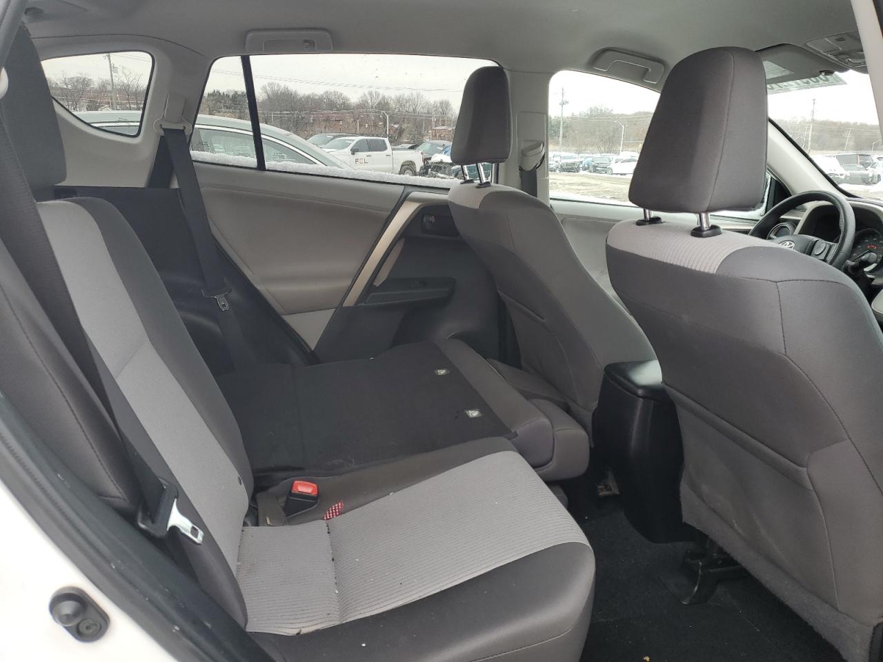 2013 Toyota RAV 4 - Image 11