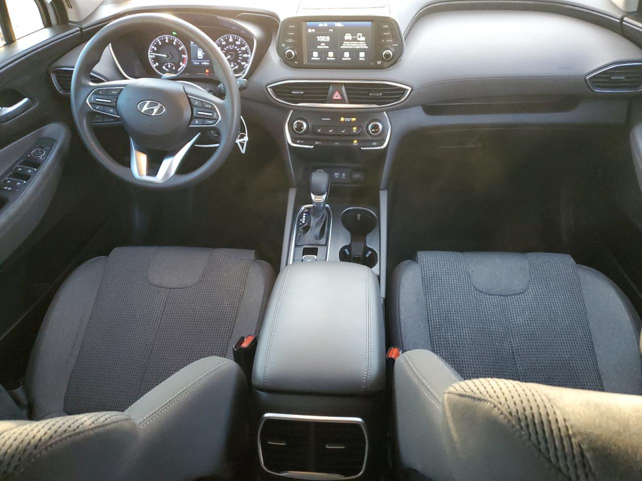 2019 Hyundai Santa Fe - Image 8