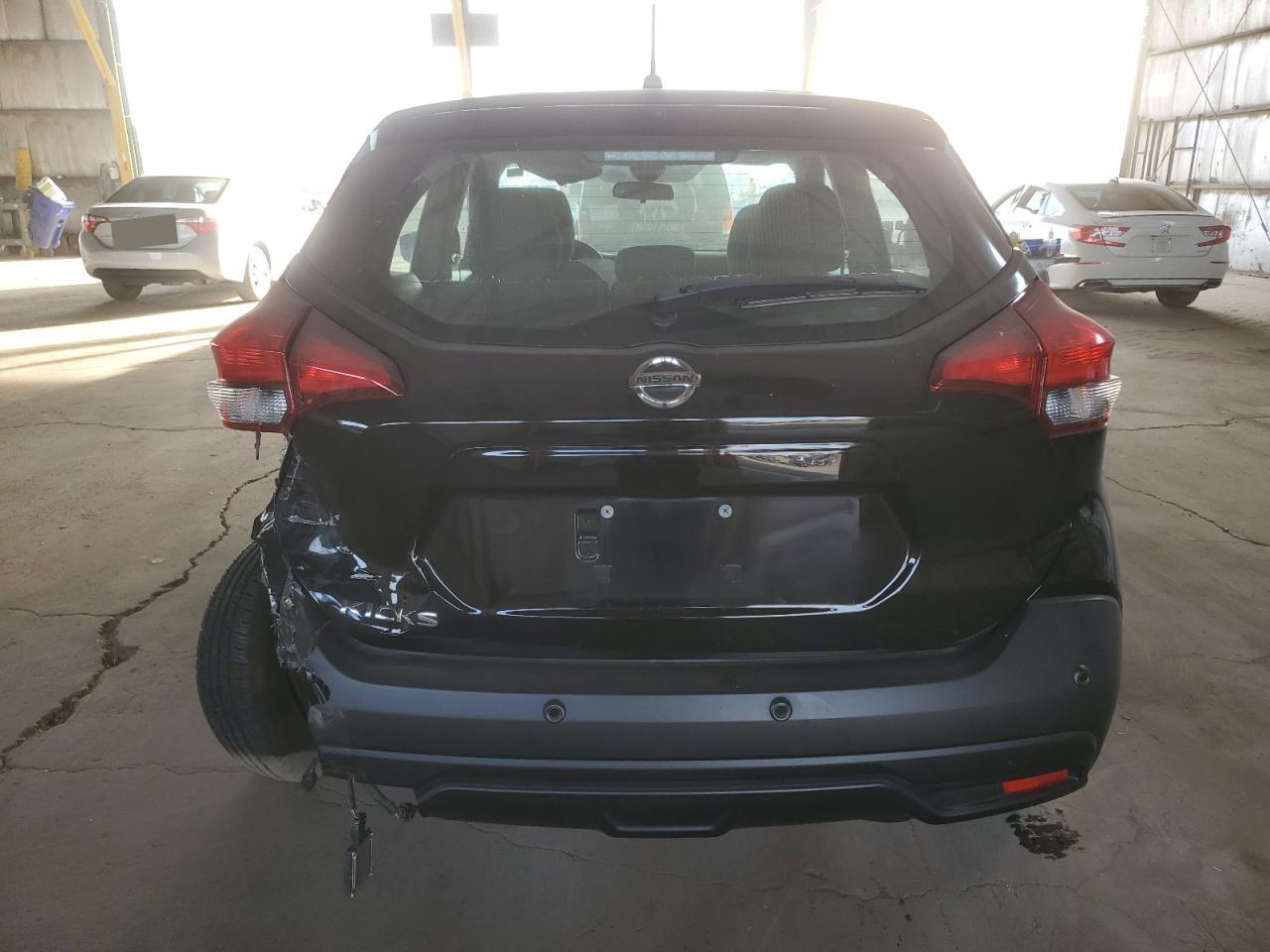 2020 Nissan Kicks - Image 6