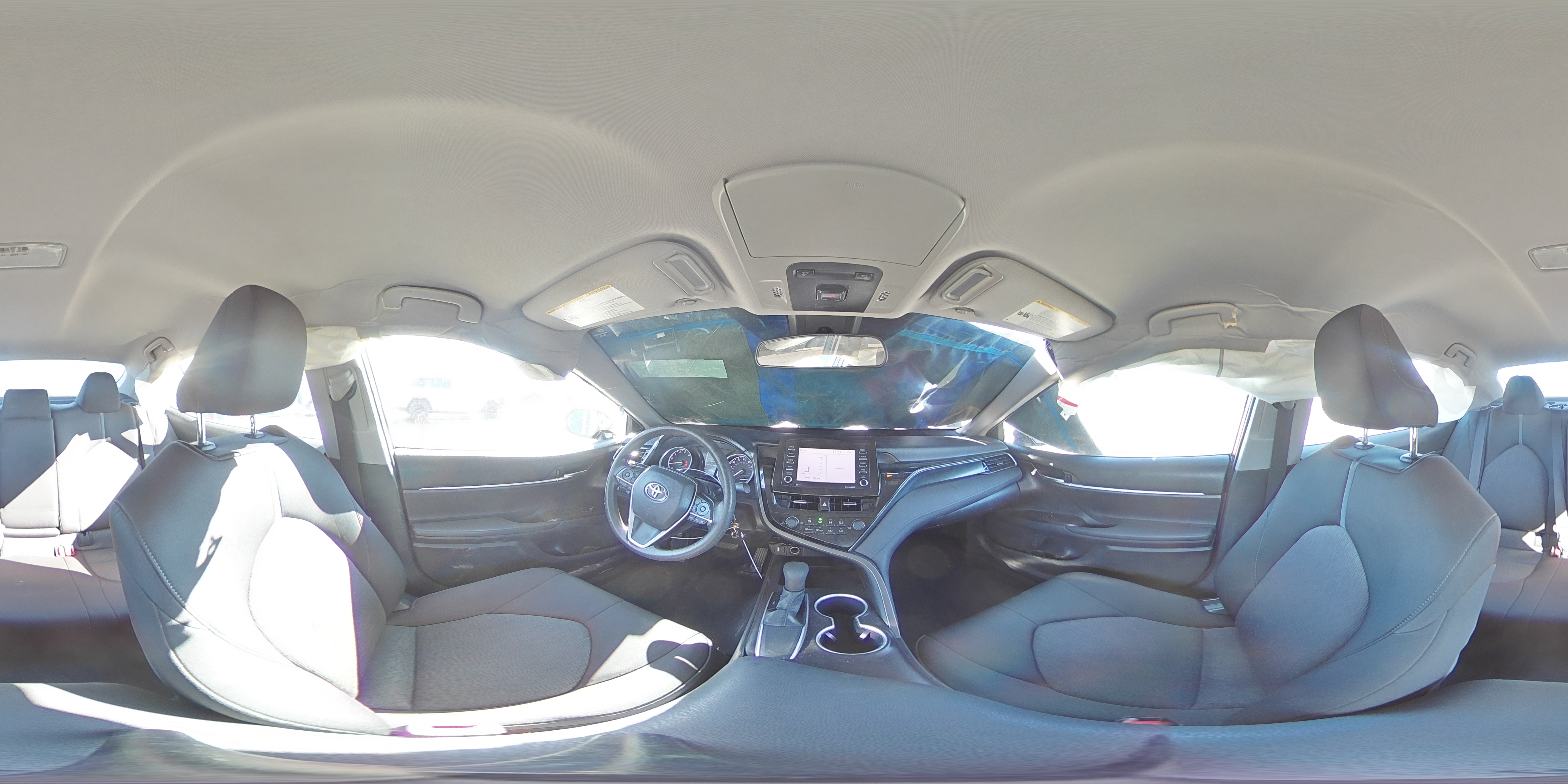 2021 Toyota Camry - Image 14