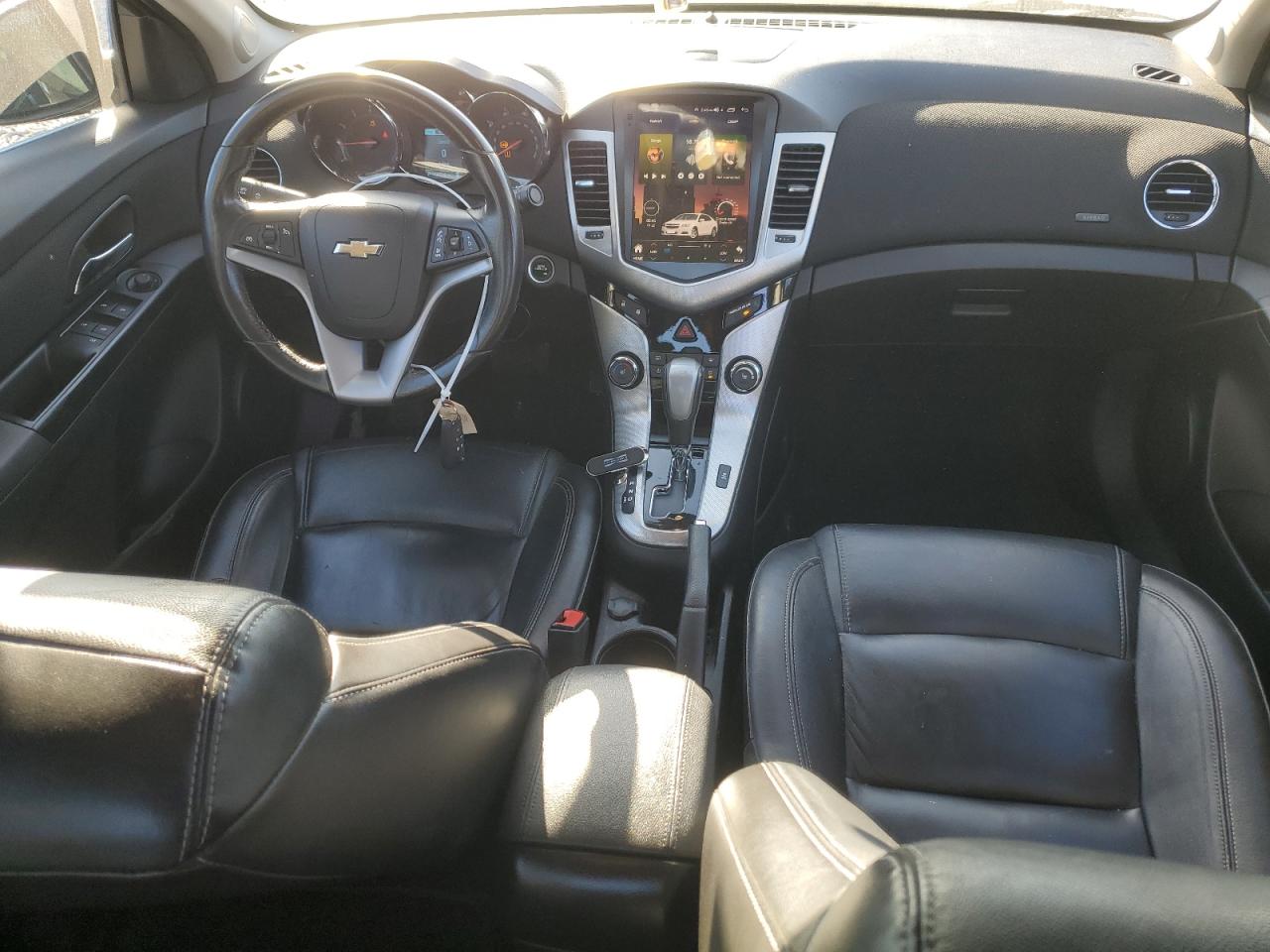 2014 Chevrolet Cruze - Image 8