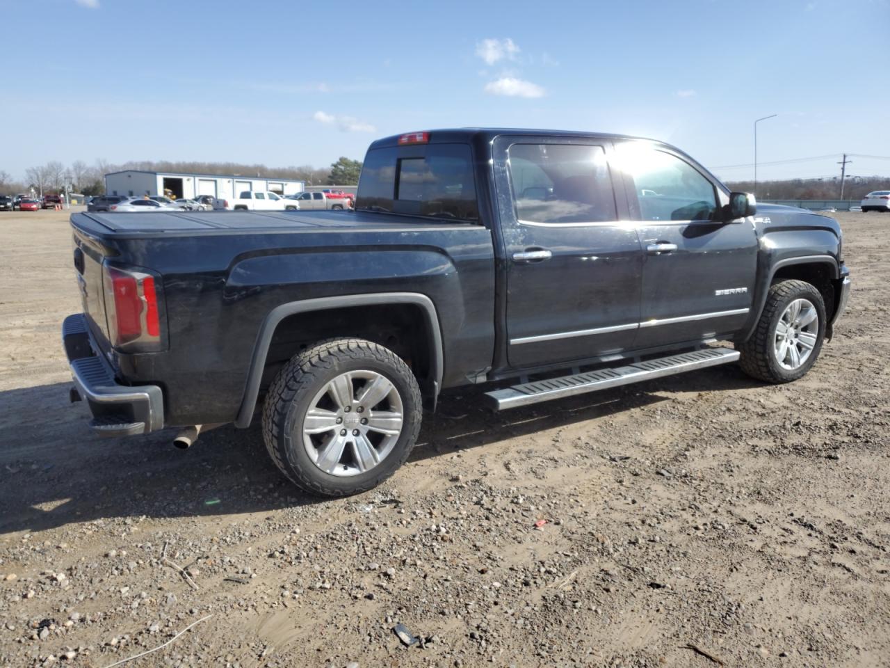 2018 GMC Sierra - Image 3