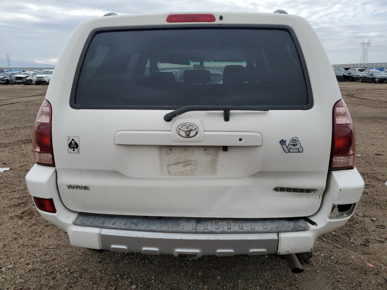 2004 Toyota 4Runner - Image 6