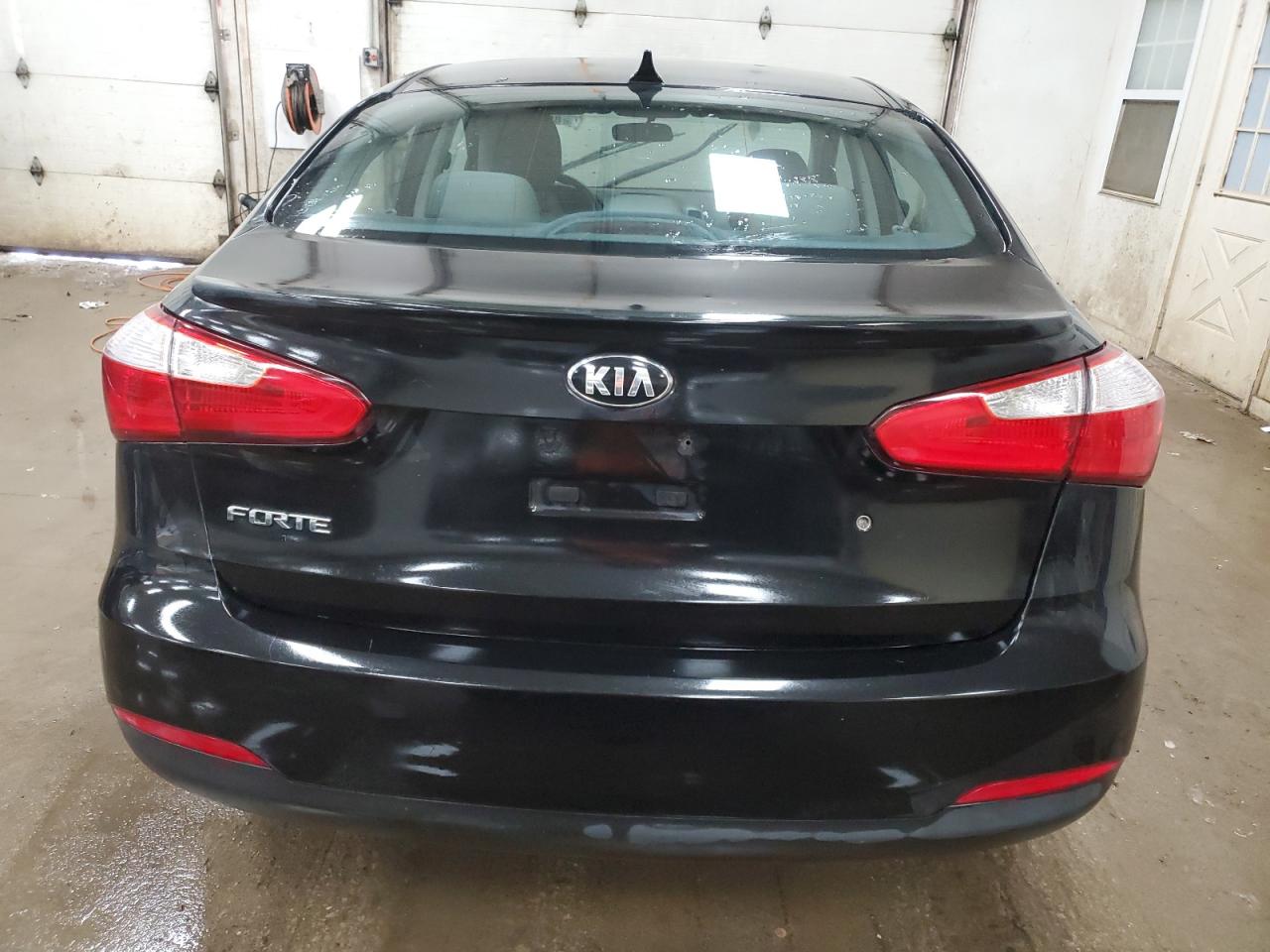 2015 Kia Forte - Image 6