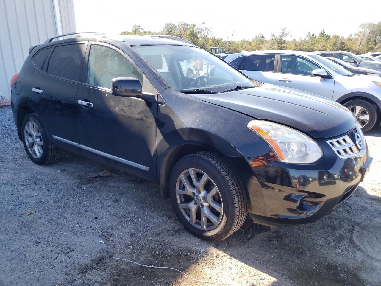 2011 Nissan Rogue - Image 4