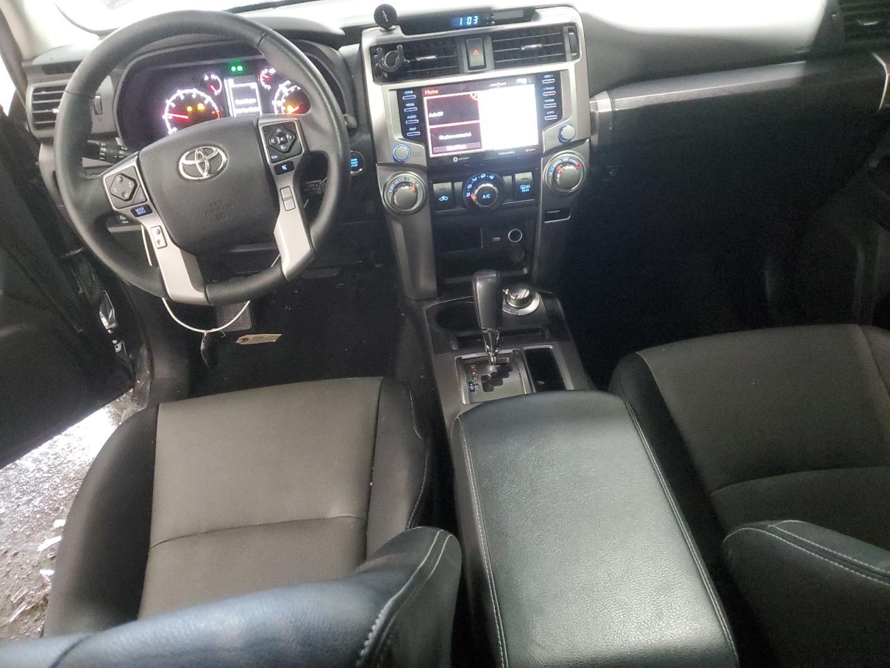 2022 Toyota 4Runner - Image 8