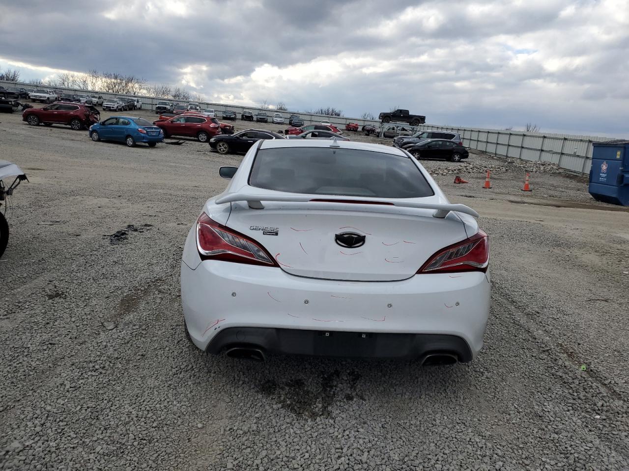 2014 Hyundai Genesis - Image 6