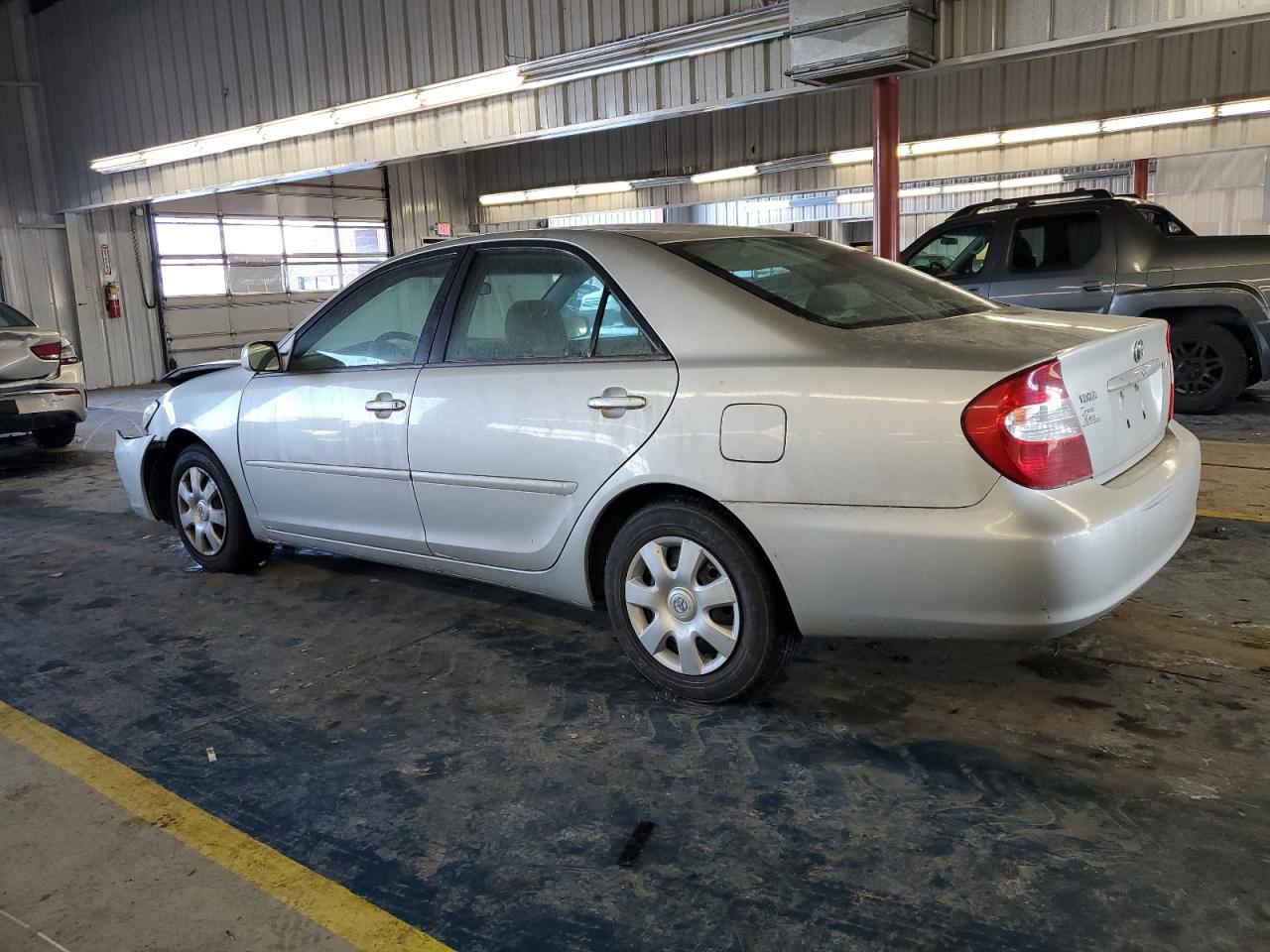 2003 Toyota Camry - Image 2
