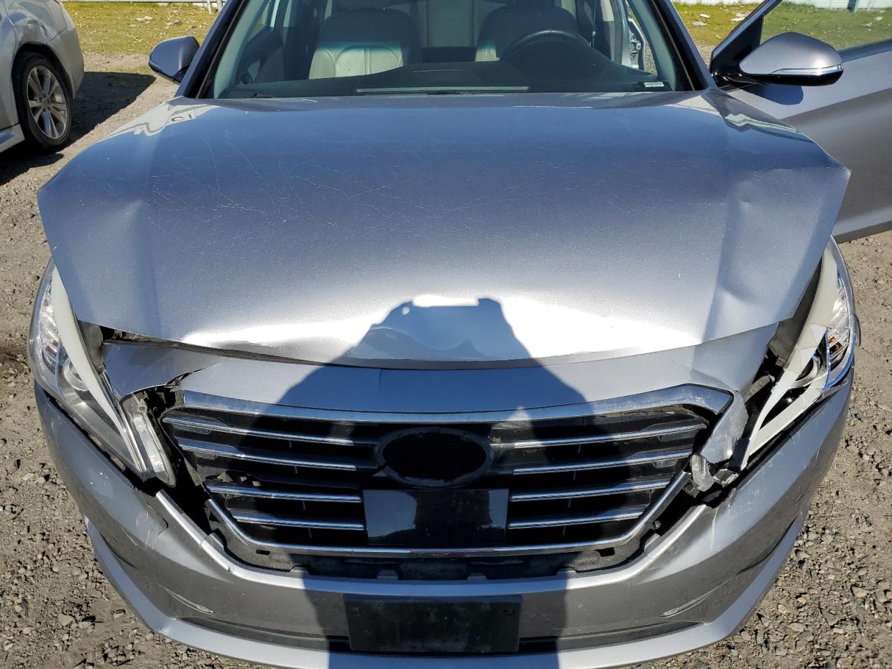 2015 Hyundai Sonata - Image 11