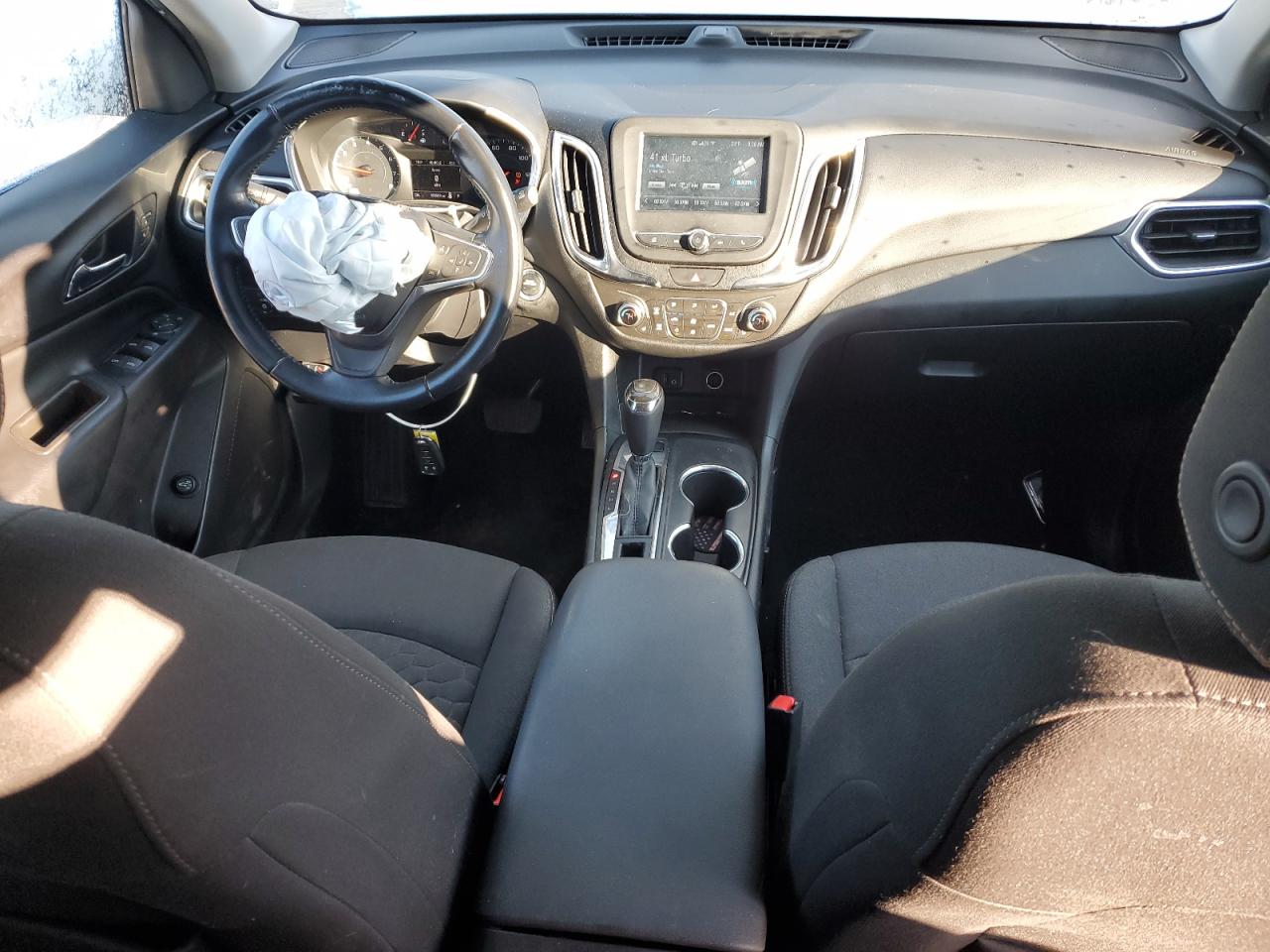 2018 Chevrolet Equinox - Image 8