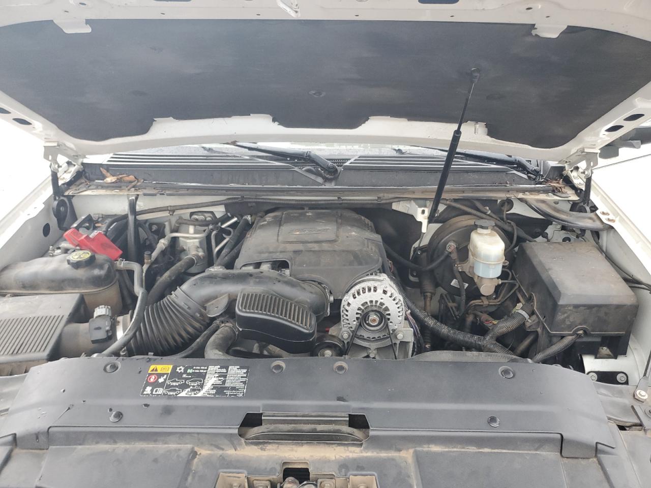 2014 Chevrolet Tahoe - Image 12