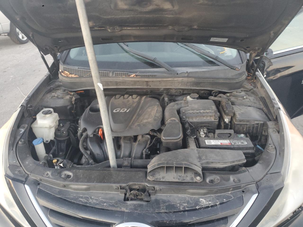 2014 Hyundai Sonata - Image 11
