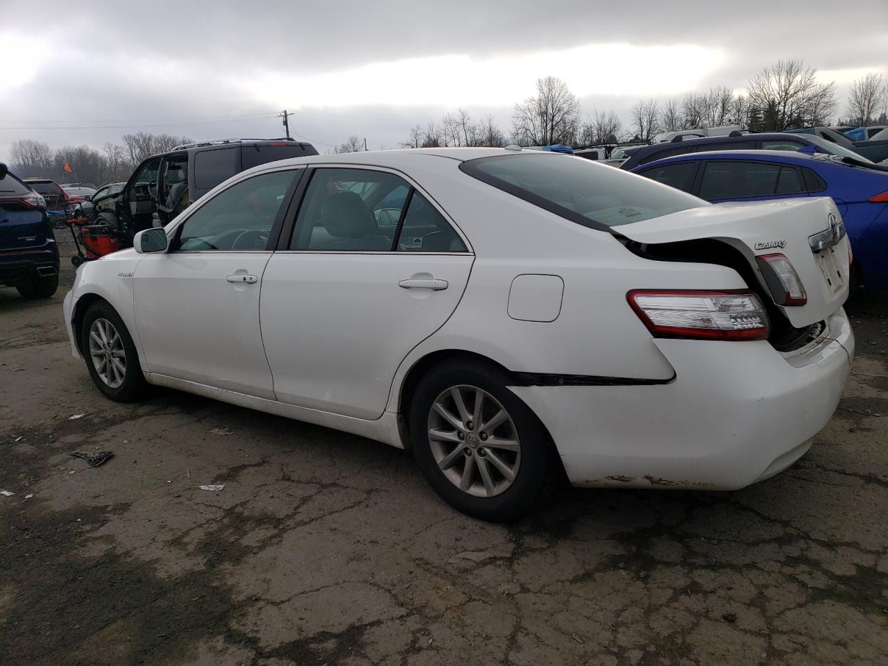2010 Toyota Camry - Image 2