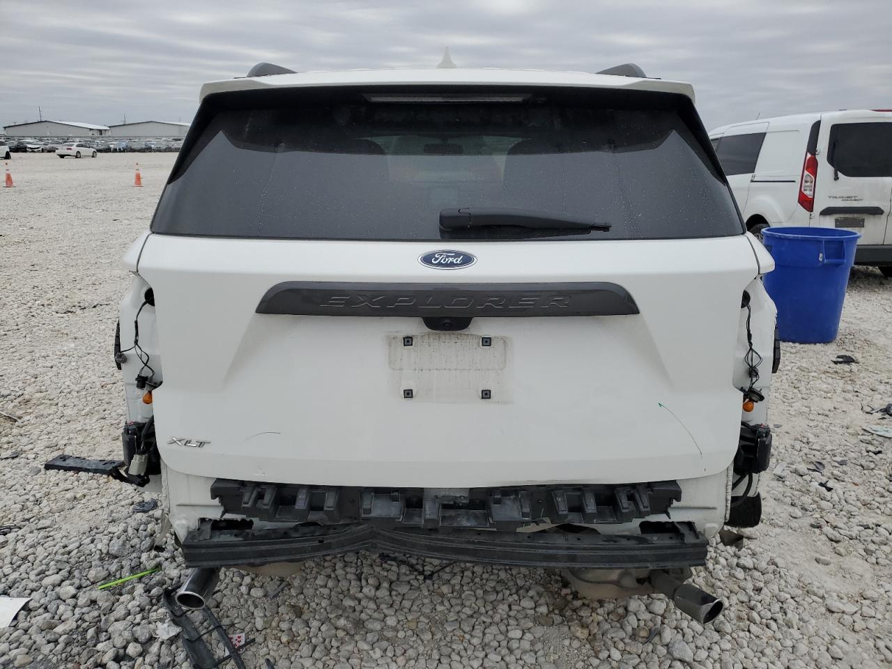 2023 Ford Explorer - Image 6