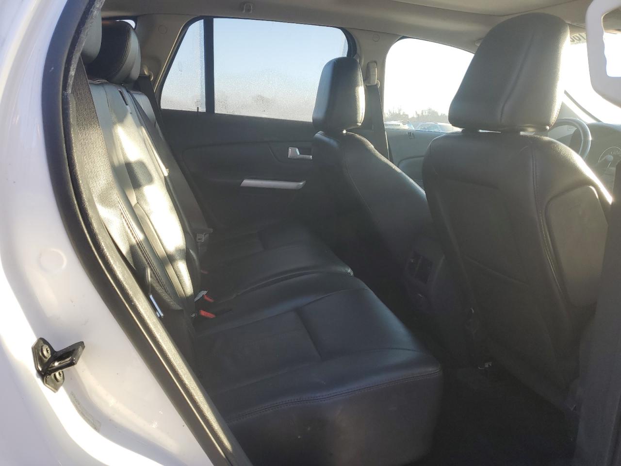2011 Ford Edge - Image 11