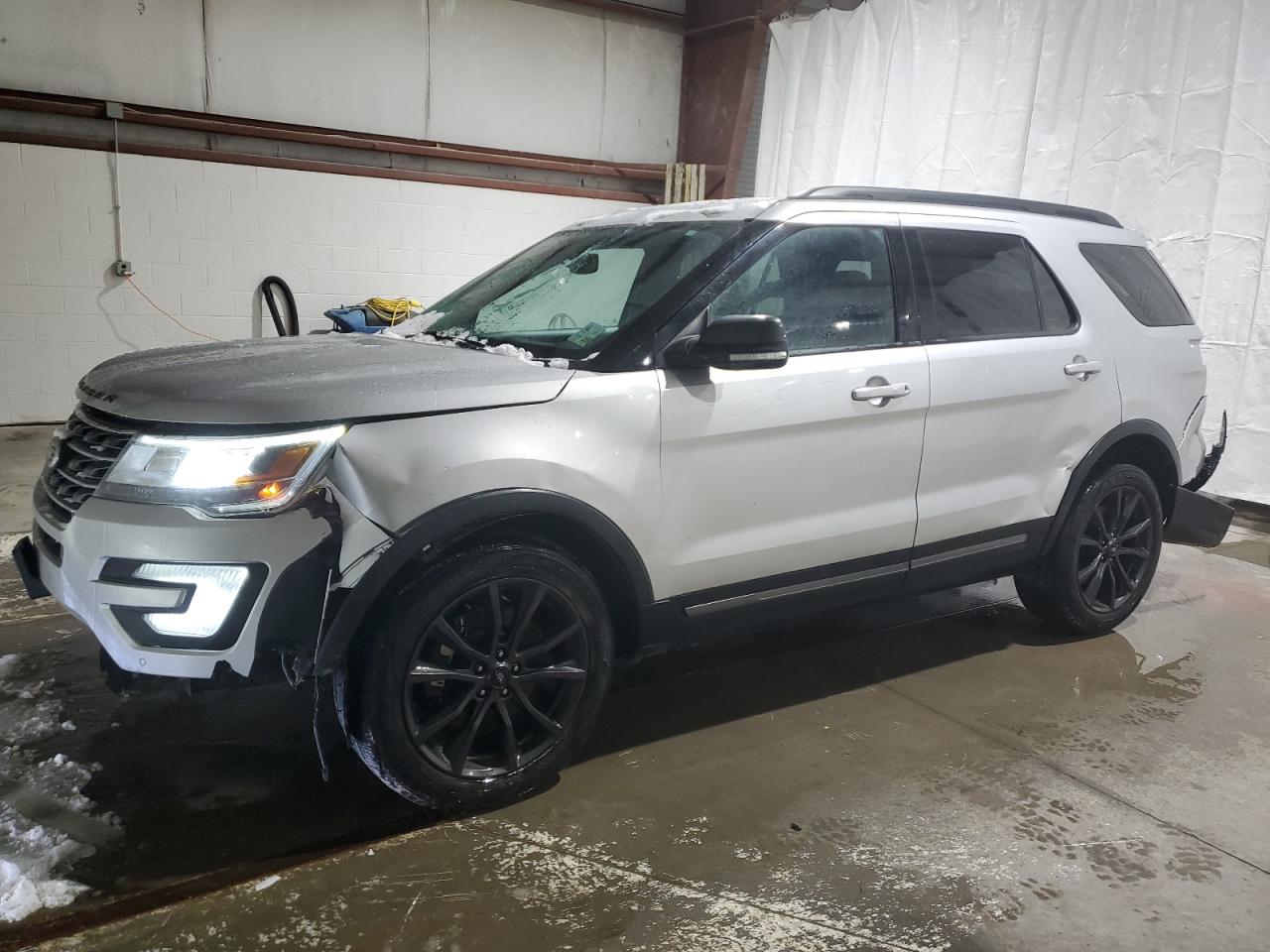 2017 Ford Explorer Xlt zu verkaufen in Leroy, NY - All Over