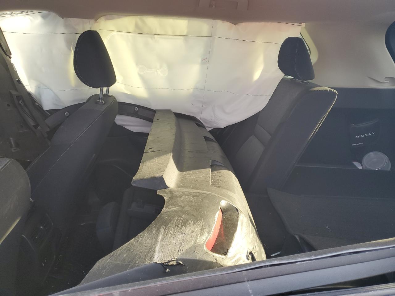 2024 Nissan Rogue - Image 10