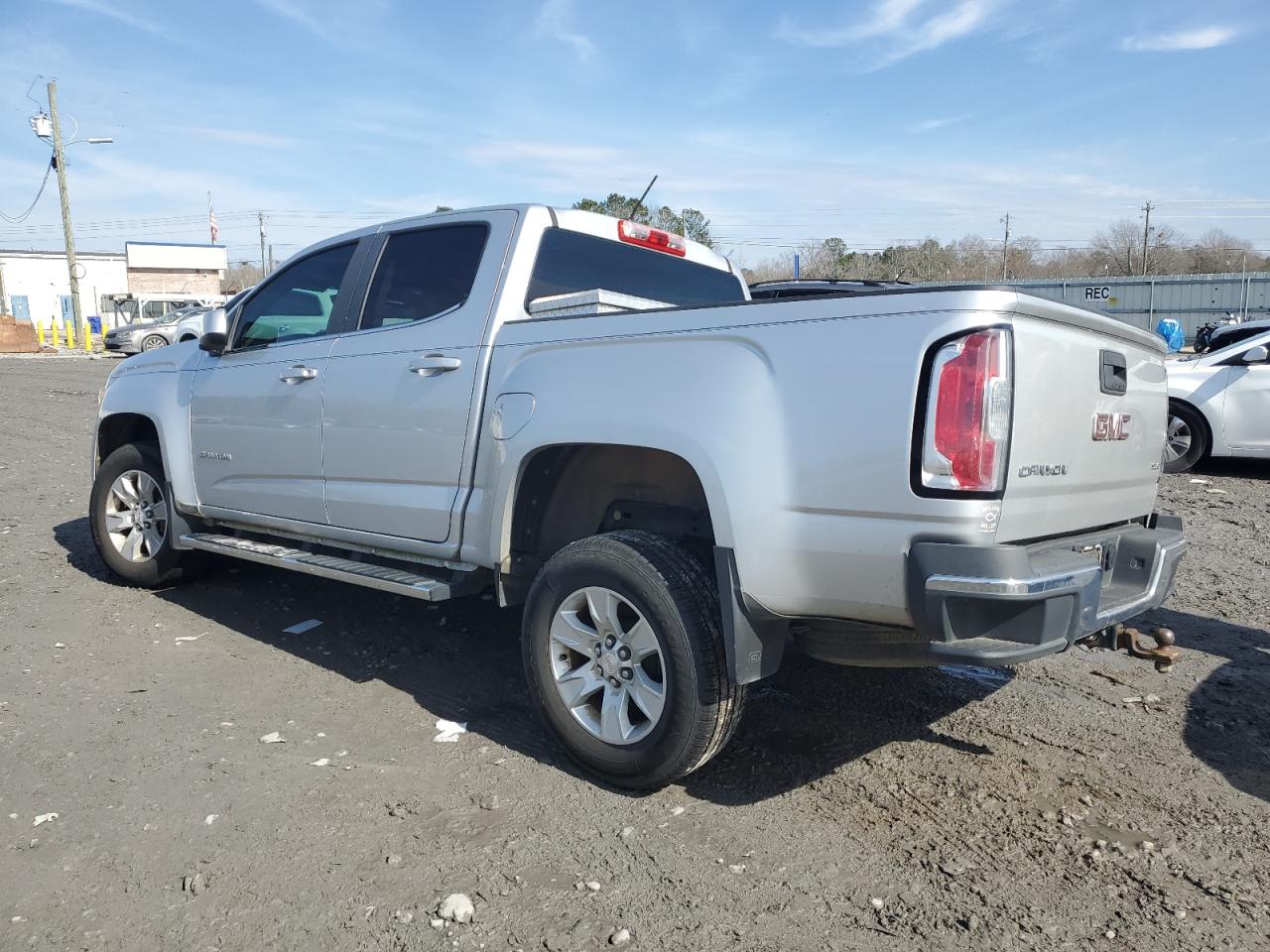 2016 GMC Canyon - Image 2