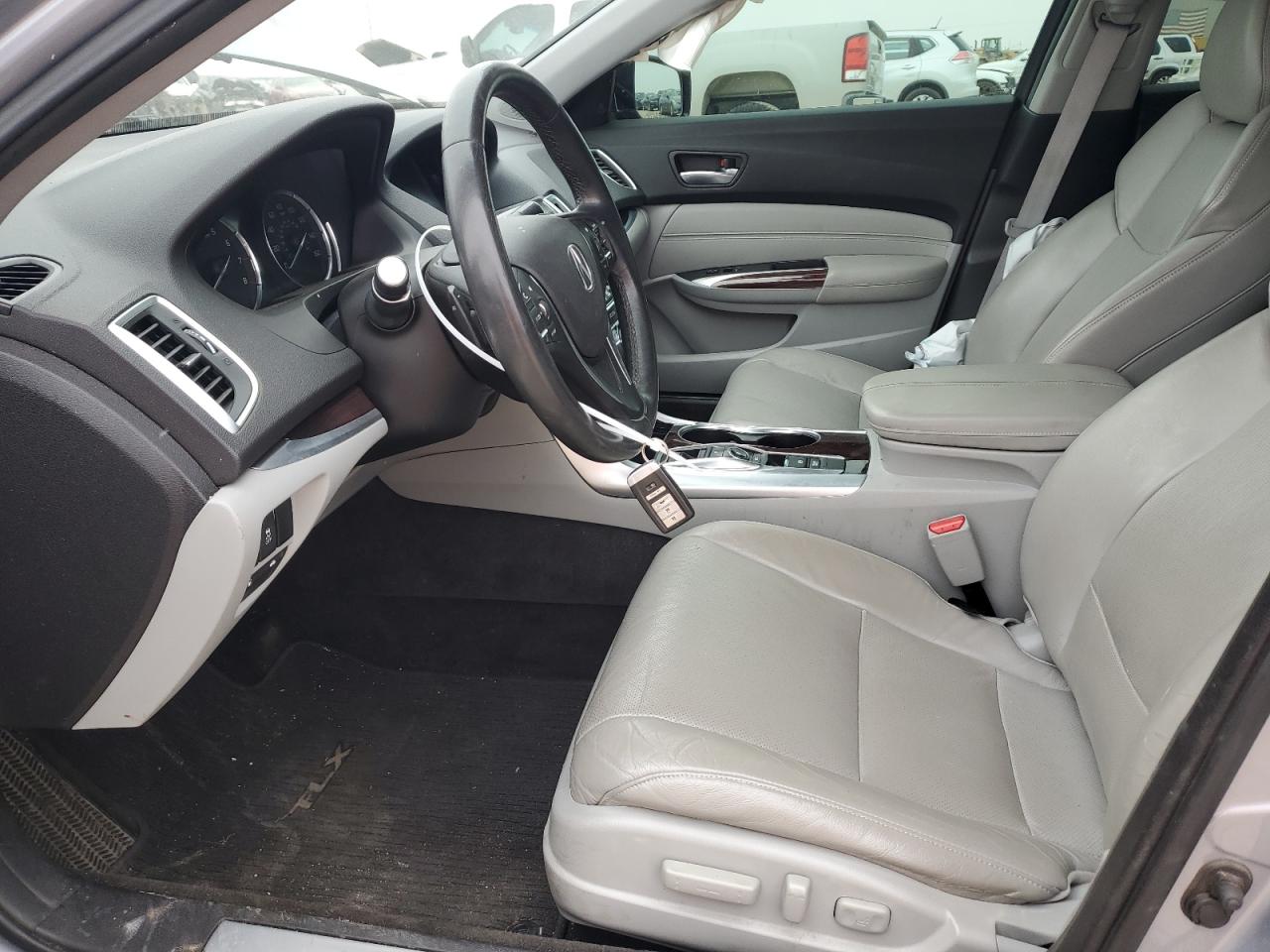 2015 Acura TLX - Image 7