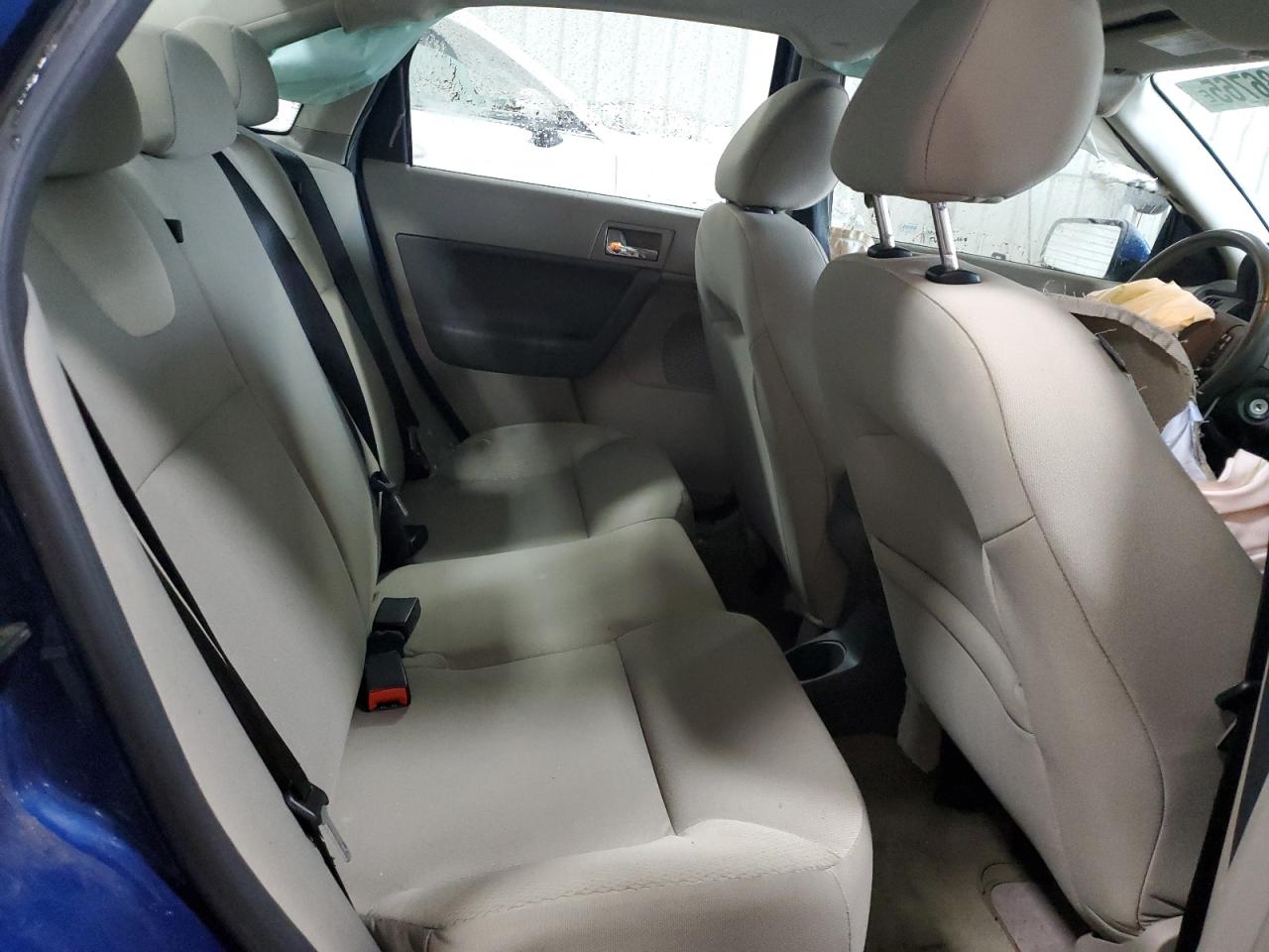 2009 Ford Focus - Image 10