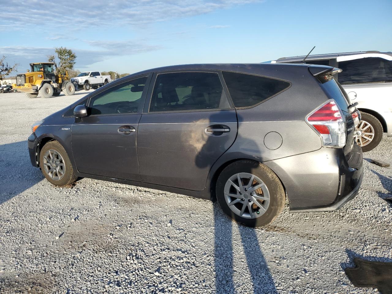 2015 Toyota Prius - Image 2