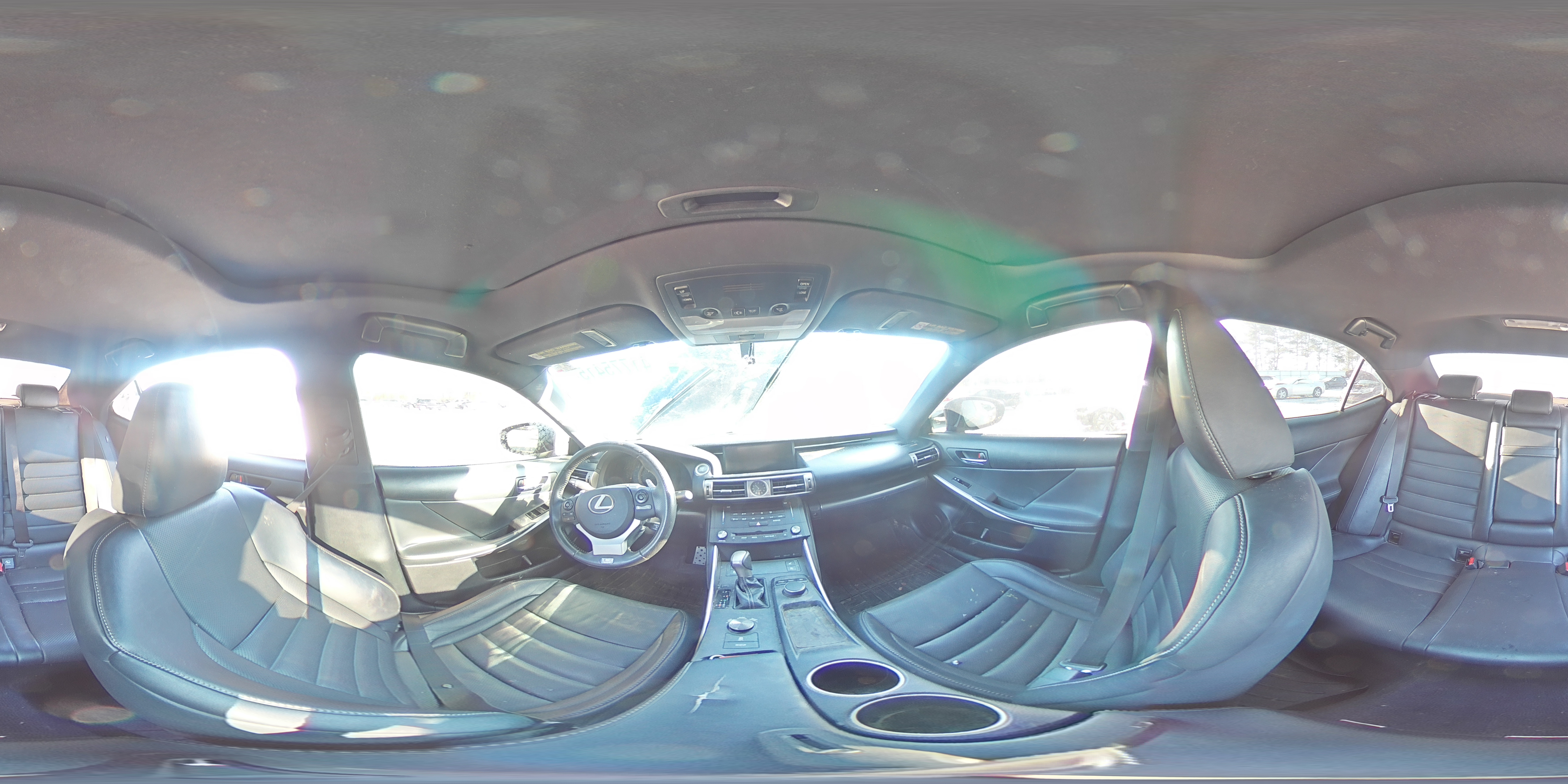 2015 Lexus IS - Image 13