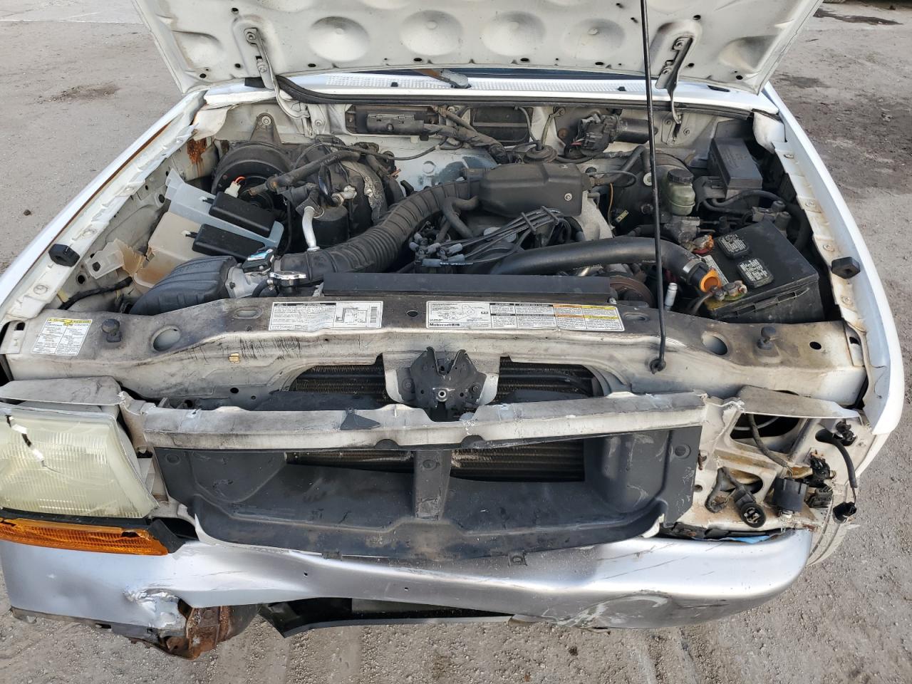 1999 Ford Ranger - Image 12