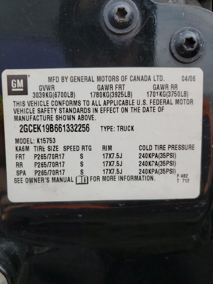 2006 Chevrolet Silverado - Image 12