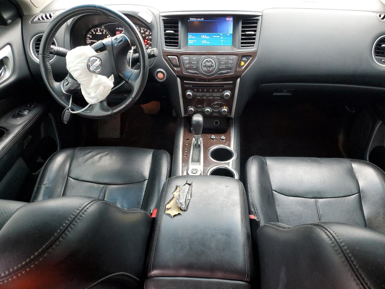 2016 Nissan Pathfinder - Image 8