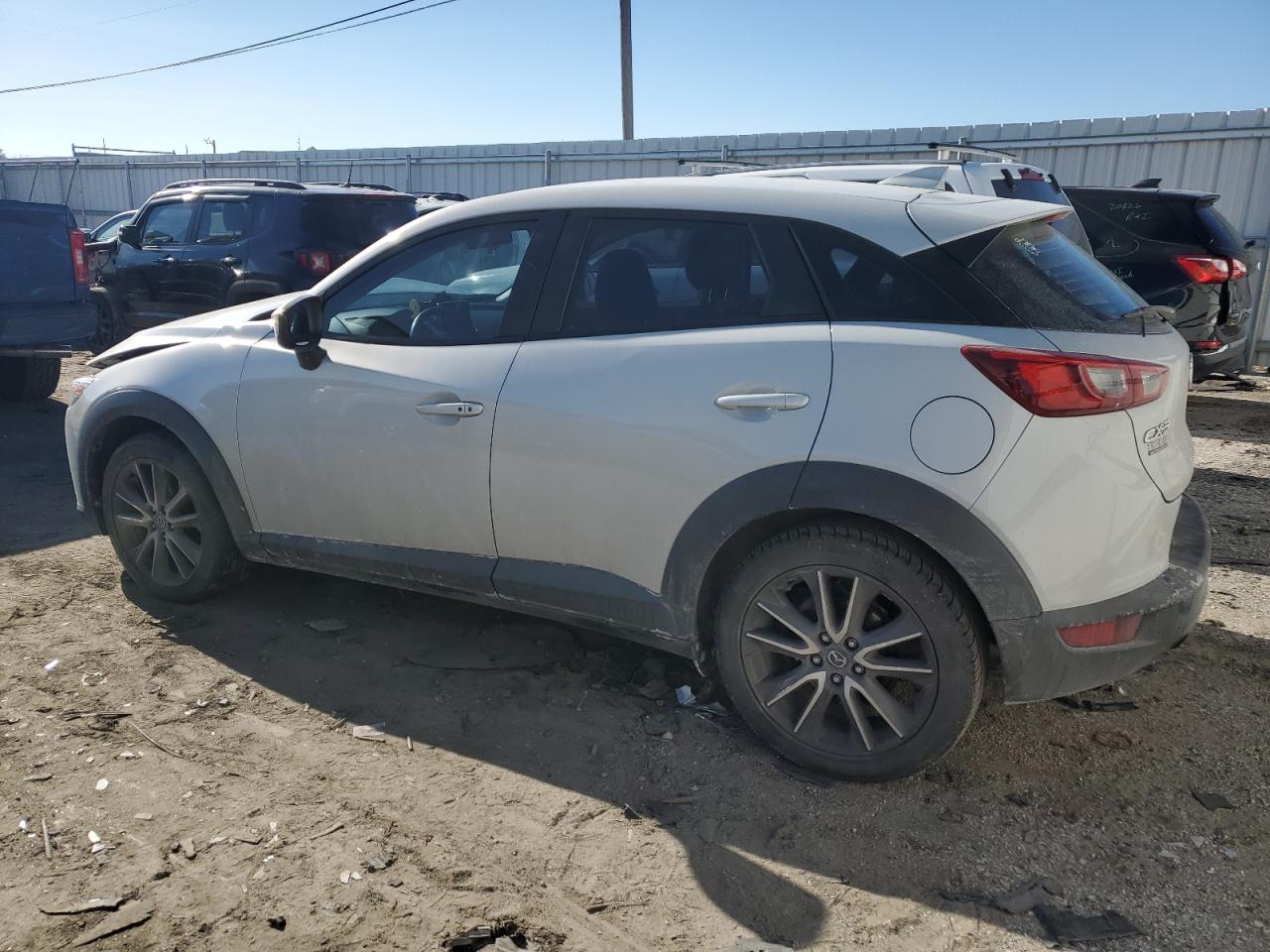 2017 Mazda CX-3 - Image 2